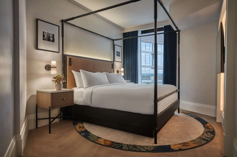Accessible Double room with partial river view