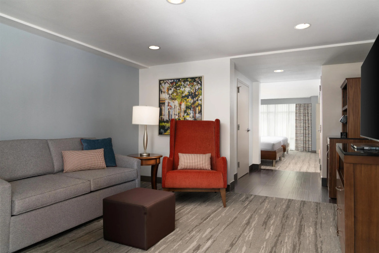 Hilton Garden Inn Charleston Waterfront/Downtown photo 8