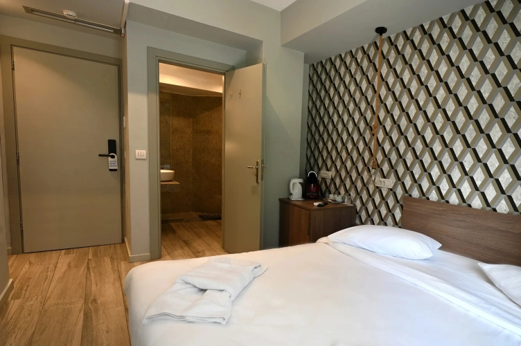 Standard Double room with balcony