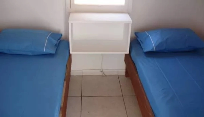 Double Beach Hut