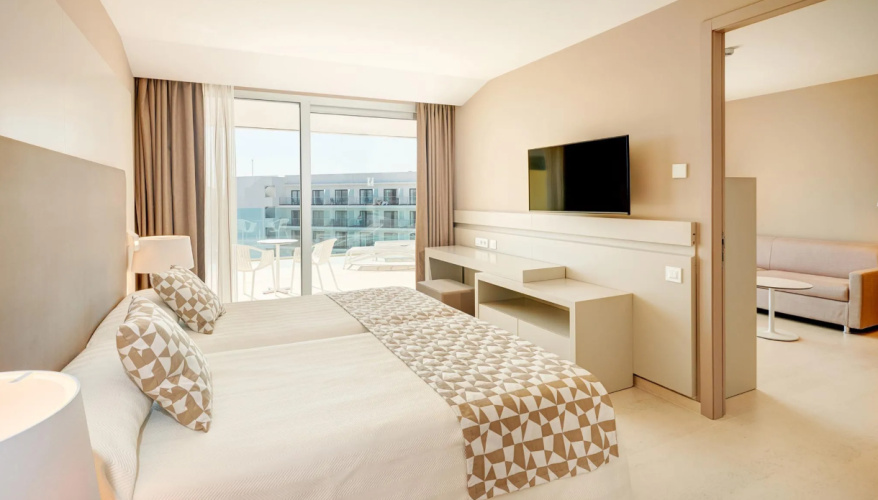 Double Suite