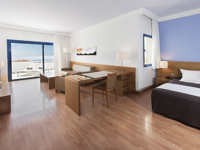 Twin Junior Suite