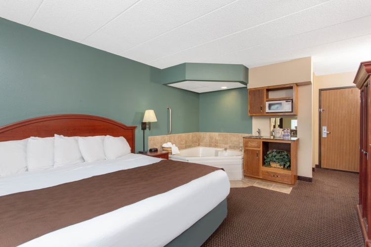 Deluxe Double Studio Suite