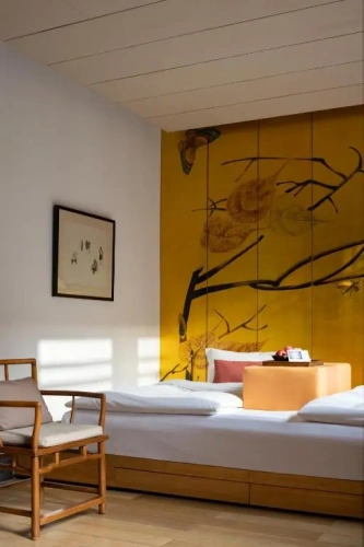 Standard Twin room with courtyard view