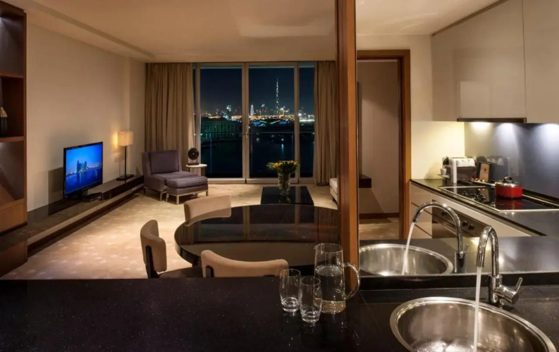 InterContinental Residence Suites Dubai Festival City, an IHG Hotel - Image 13