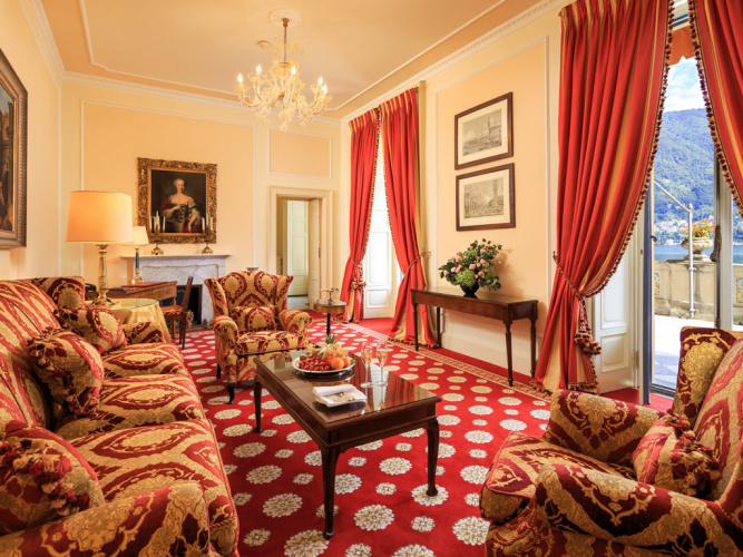 Cardinal Twin Suite with lake view
