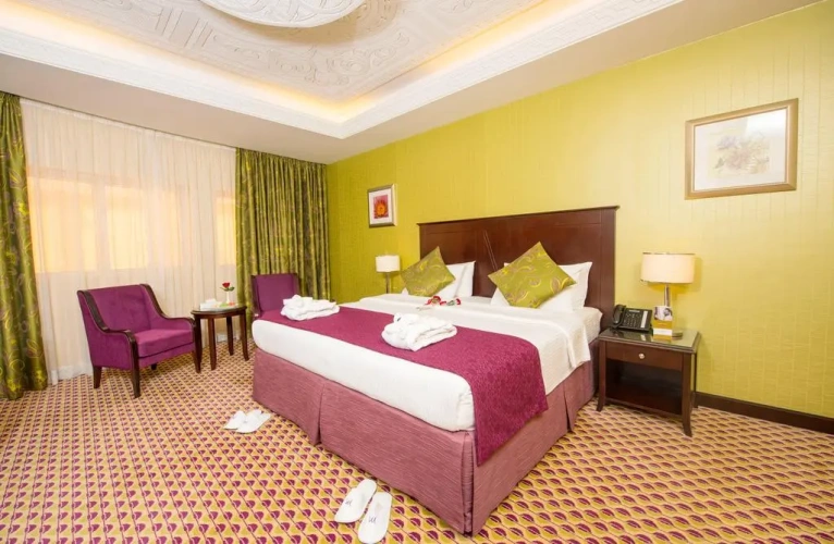 2 Bedrooms with spa bath Quadruple Suite