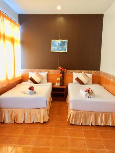 Small Twin room