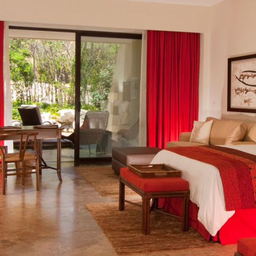 Zen Grand Pool Suite Nature View