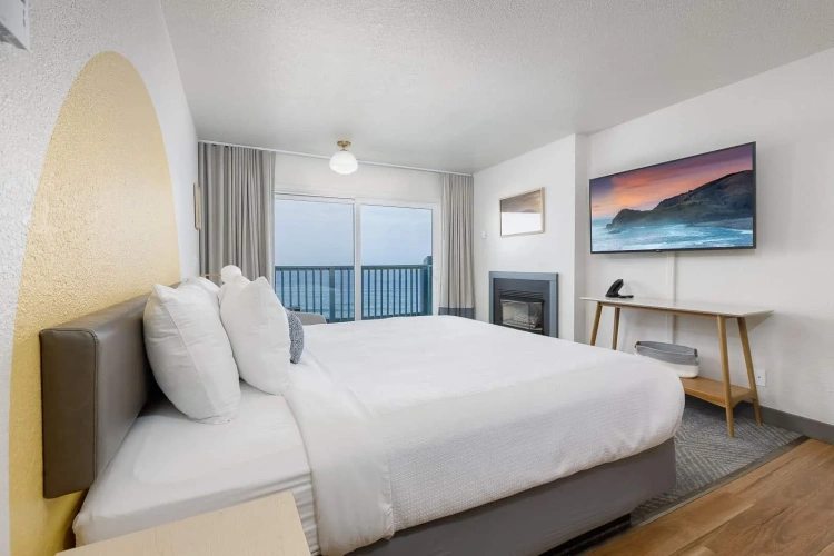 1 Bedroom Double Suite with balcony