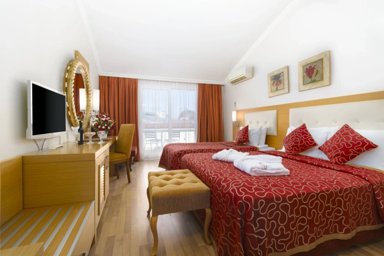 Selective Double Suite Room
