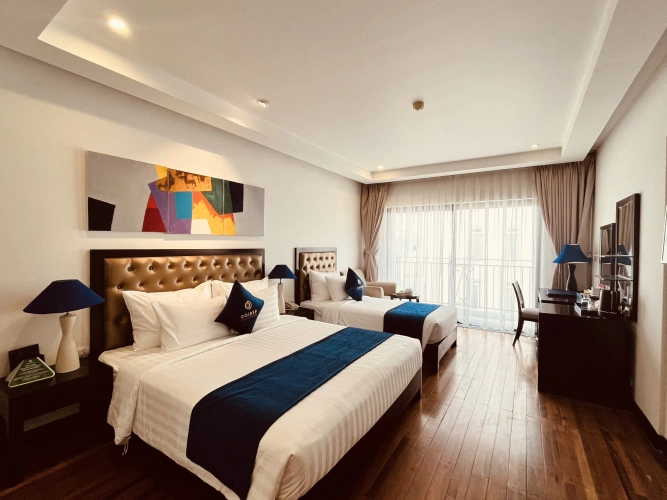 Triple Suite