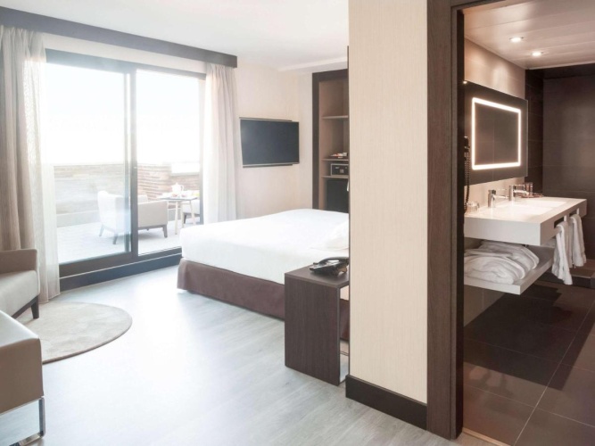 Novotel Madrid Center photo 11