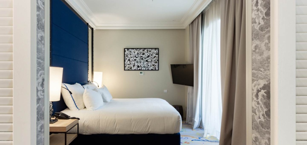 Double Suite