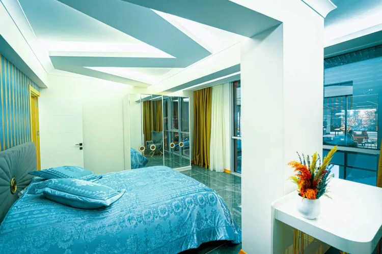 Family Quadruple Suite