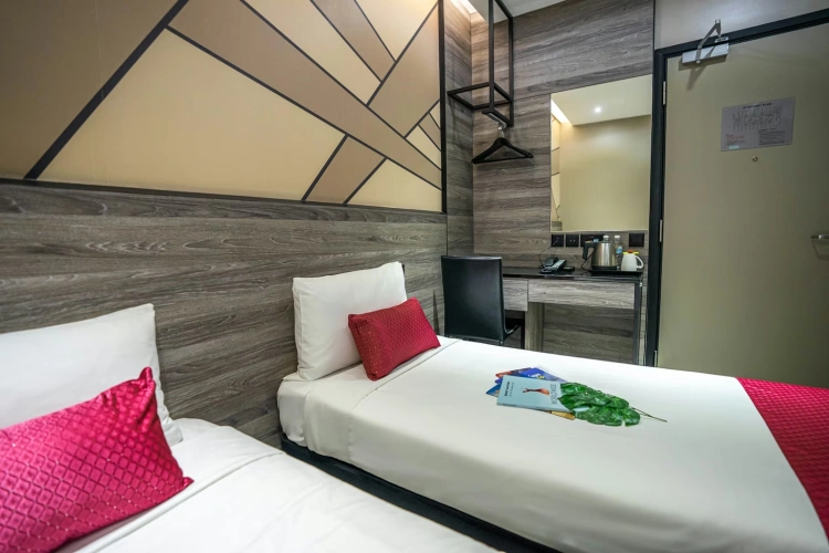 Standard Twin room