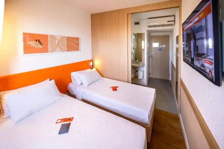 Hus Hotel Maringa