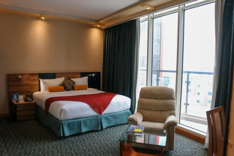 1 Bedroom Royal Double Suite