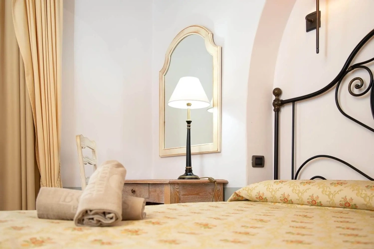 Classic Double room with garden view