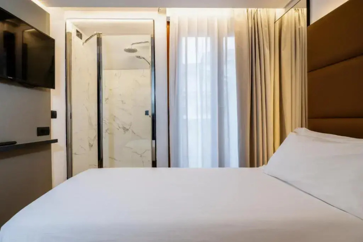 London Hotel