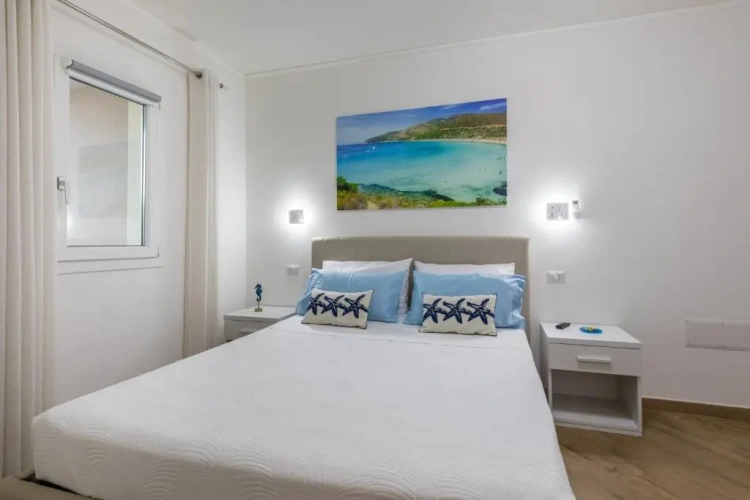 2 Bedrooms Deluxe Apartment