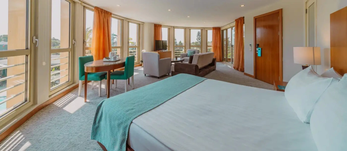 Double Suite
