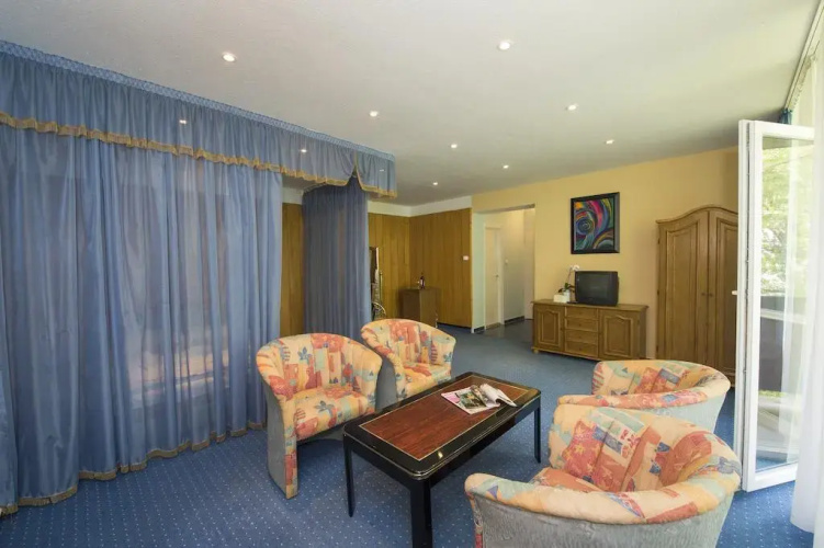 Familia Hotel
