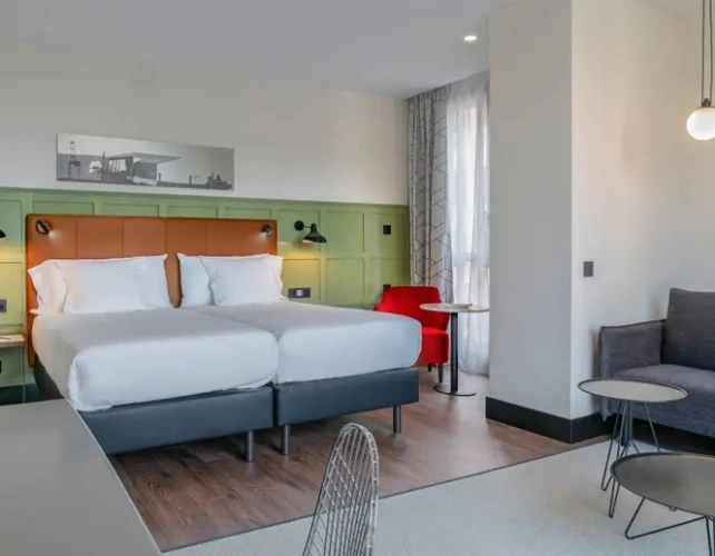 Double Junior Suite with Guggenheim view