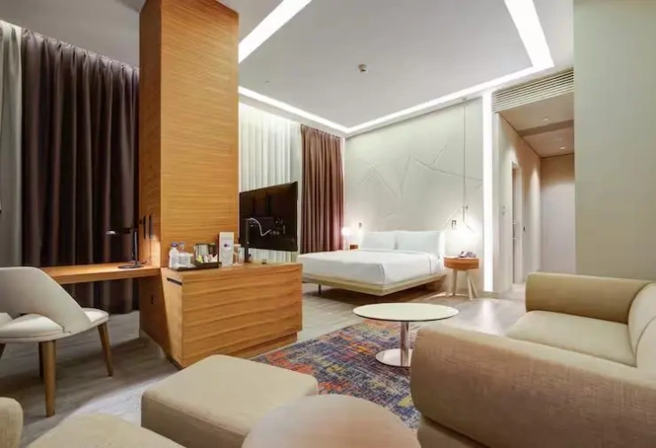 Deluxe Double Corner room