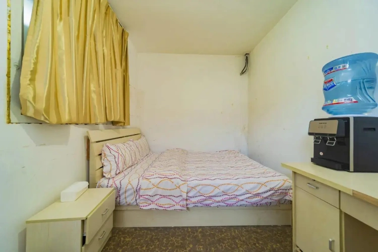 Discount (no window) Double room