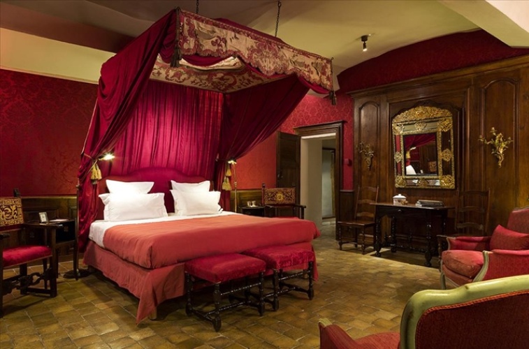 Classic Castle Double Suite