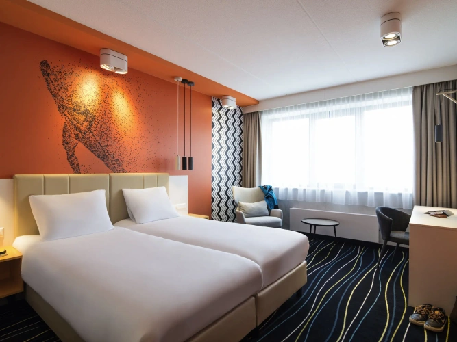 Motion Twin room