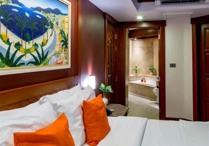 1 Bedroom Double Suite