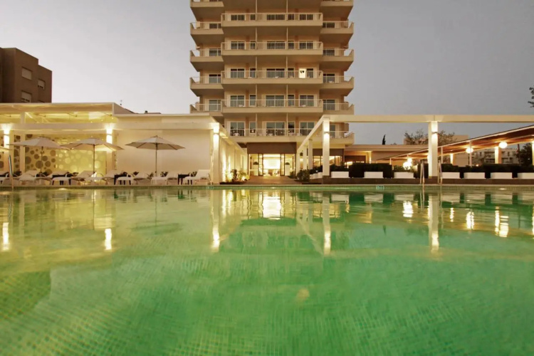 Hotel BG Caballero photo 26