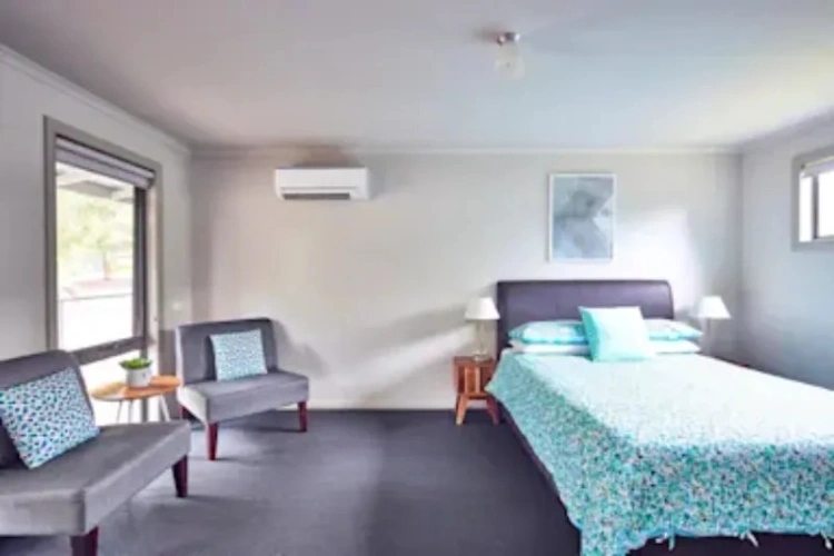 Accessible Double Studio Cabin