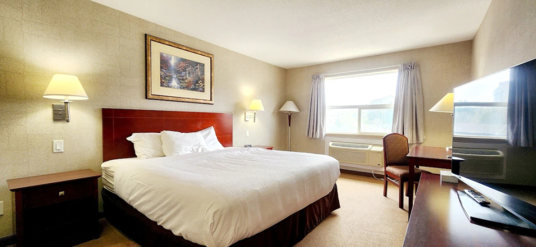 Park Hill Inn & Suites
