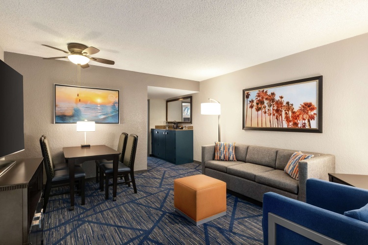 Embassy Suites by Hilton Miami International Airport photo 11