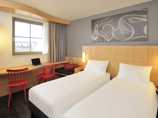 Twin room