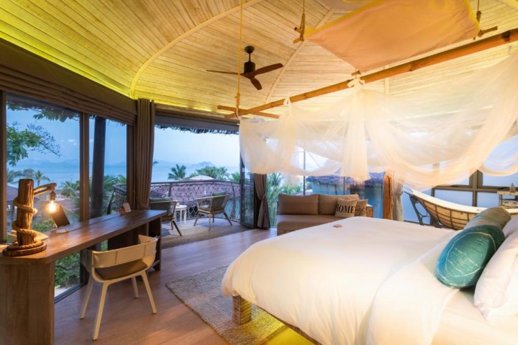 TreeHouse Villa