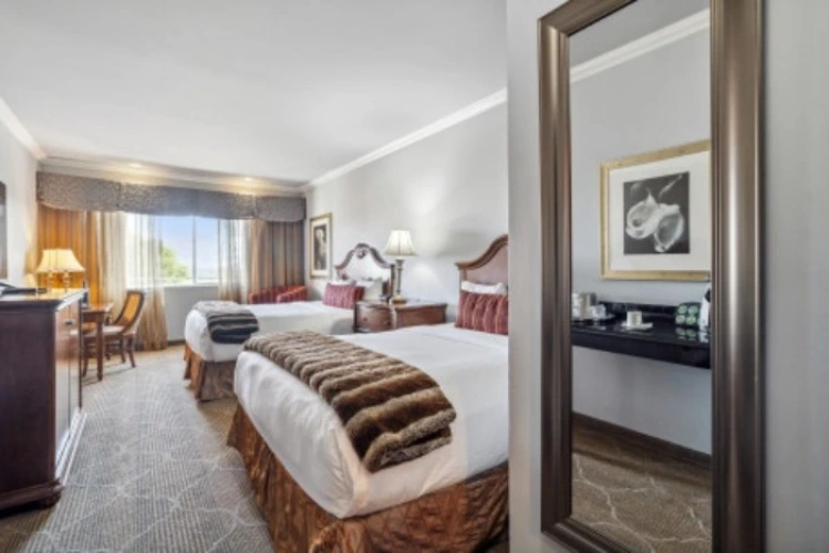 Deluxe Quadruple room