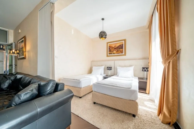 Junior Twin Apartment