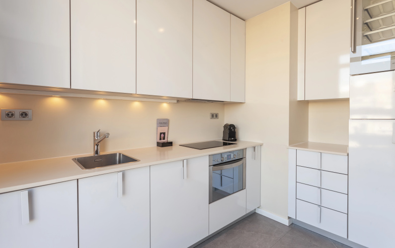 Suites Avenue Luxe Apartments photo 35