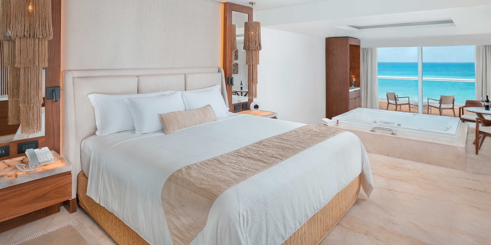 Double Superior Junior Suite with ocean view