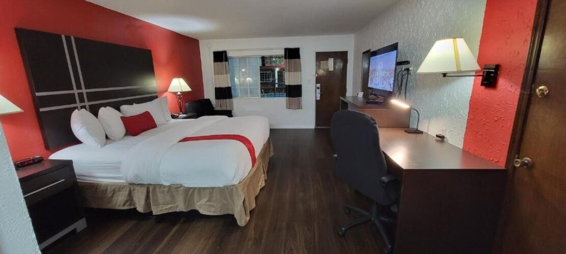 Pool Access Double room