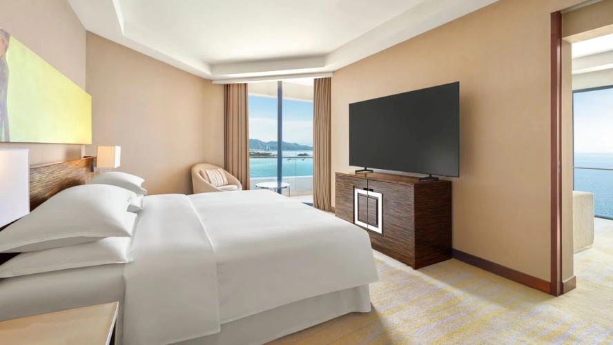 1 Bedroom Executive Club Lounge Access Panoramic Double Suite with ocean view