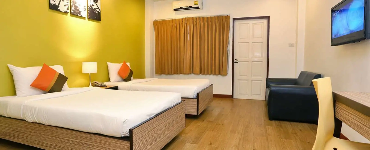 Standard Twin room