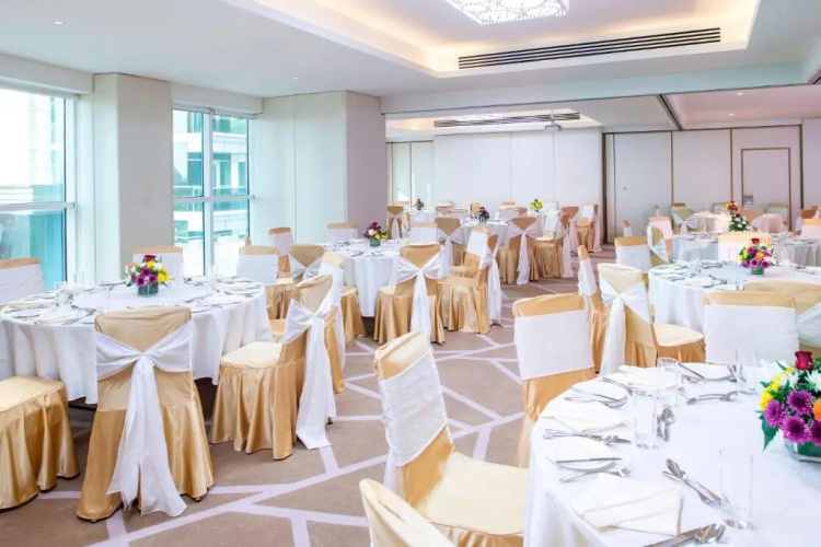 Four Points by Sheraton Sharjah photo 37