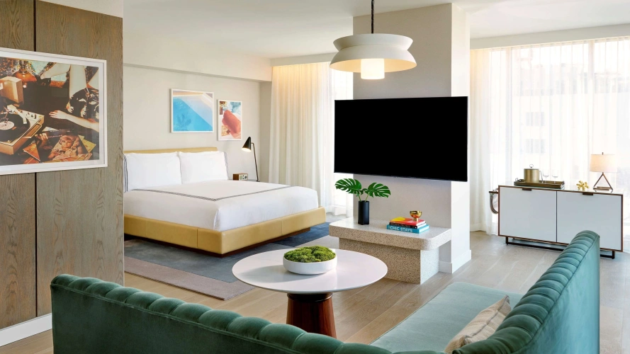 Double Suite | Studio with city view