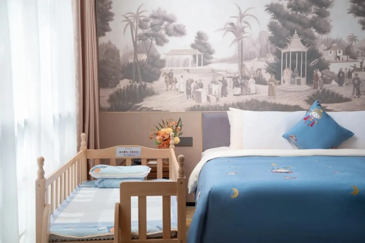 Xiguan with Children's Bed and Entertainment Facilities Double Family Suite