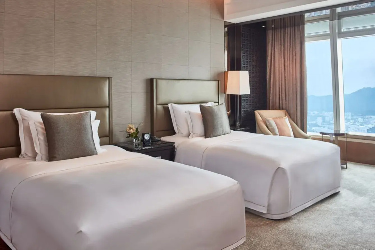 The Ritz-Carlton, Hong Kong